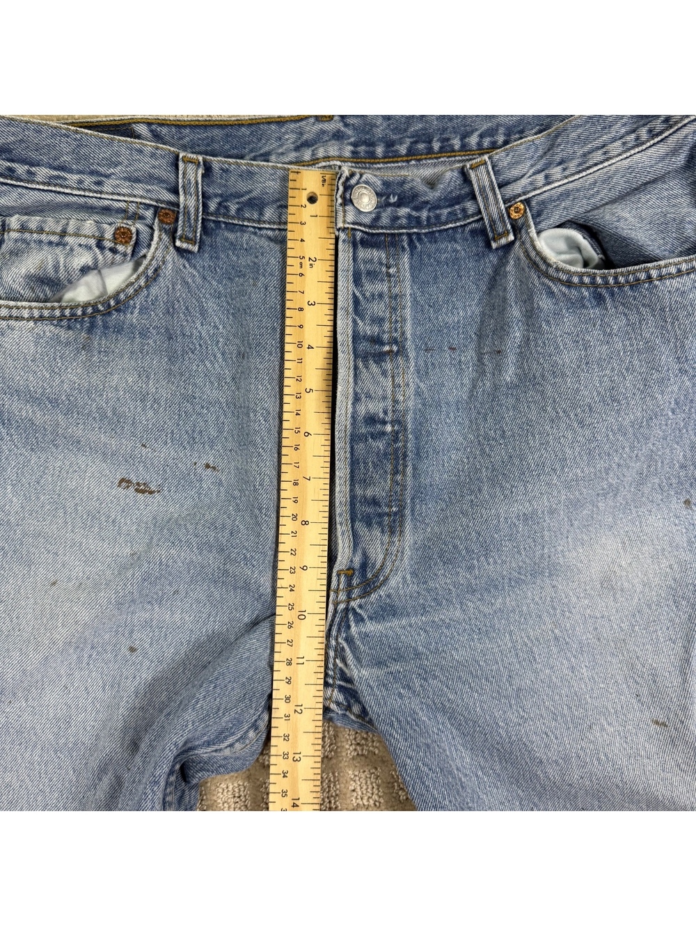 Levi's 501 Denim Jeans Light Wash 36x32 Made In Canada - Picture 4 of 12